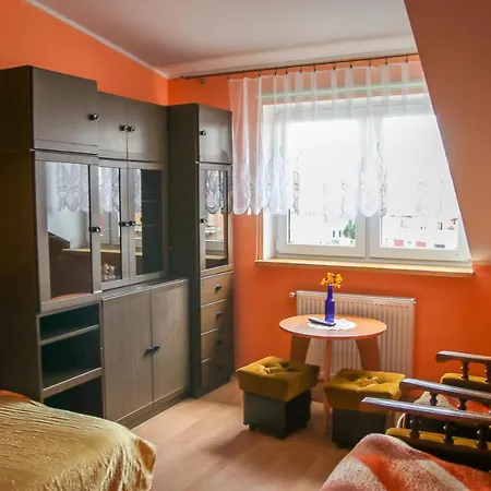 Przystan Quarto em Acomodações Particulares Kołobrzeg